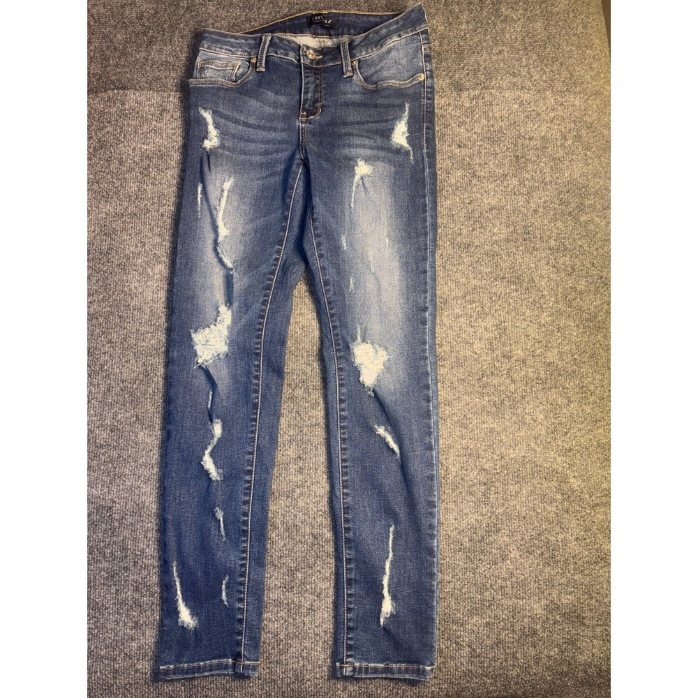 Just USA Jeans Women's 7 Blue Denim Stretch Distressed Skinny‎ Leg Medium Wash